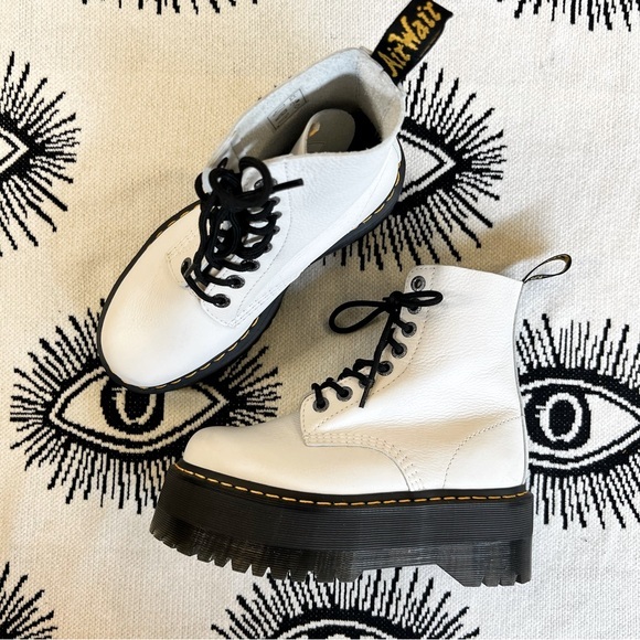 Dr. Martens 1460 Pascal Max Pisa Leather Platform Boots - Picture 1 of 7
